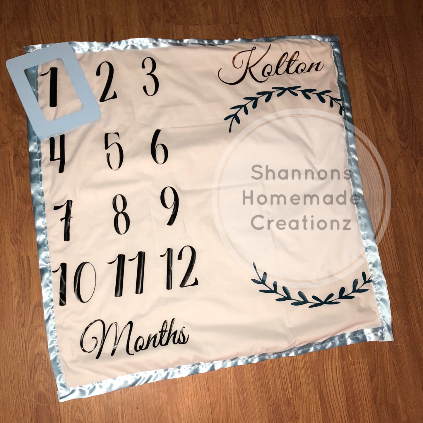 Baby milestone blanket